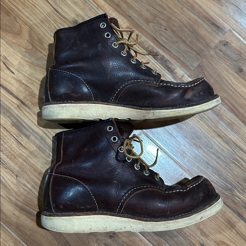 Red Wing Heritage 8138 Classic Moc Toe boots USA Men’s 7 - Picture 9 of 15